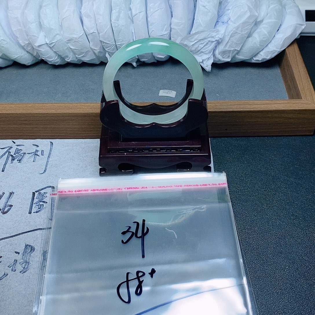 非金属时尚手镯飘花