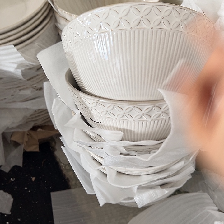 瓷片全厂瑕疵特价纳凉