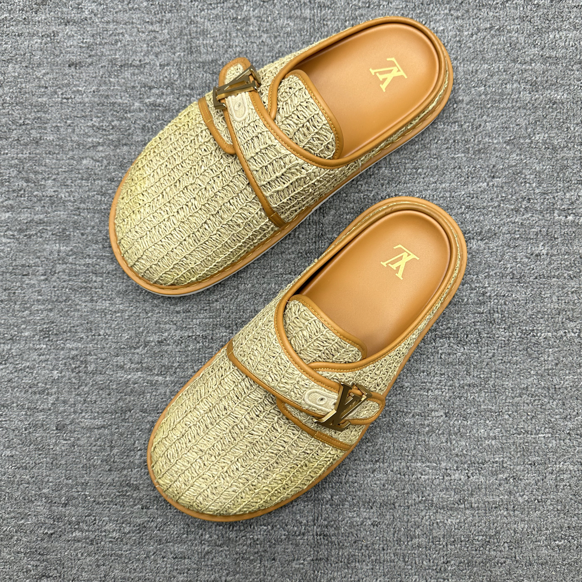 99新 LouisVuitton/路易威登 43 lv 25款哈密瓜勃肯拖鞋 99新