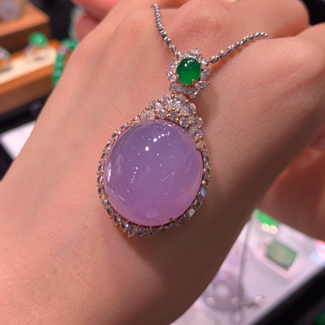 吊坠(不含链)18K金镶嵌翡翠