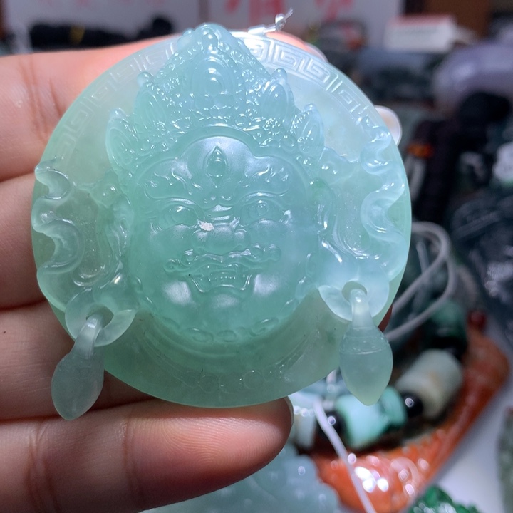 翡翠颈饰未镶嵌保真天然A货翡翠