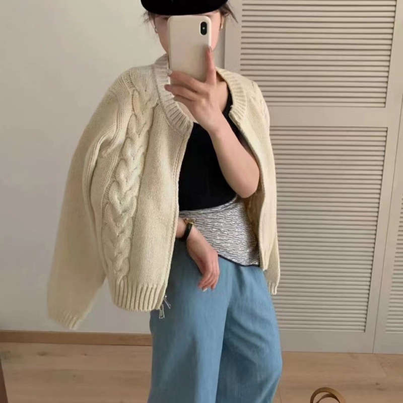 韩系秋冬季新品麻花针织开衫女复古绞花厚实女装拉链针织毛衣外套