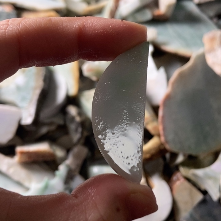 翡翠颈饰未镶嵌天然翡翠