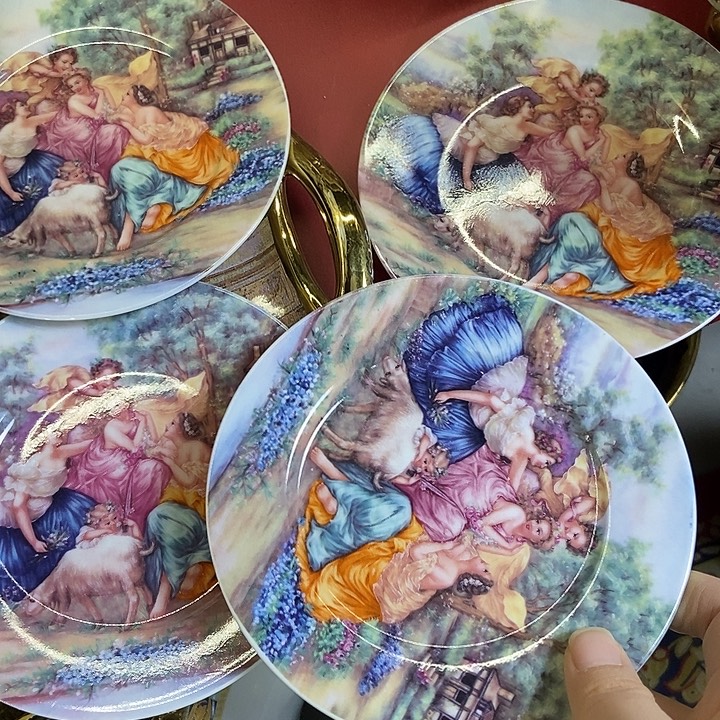 瓷片4只………………………………………