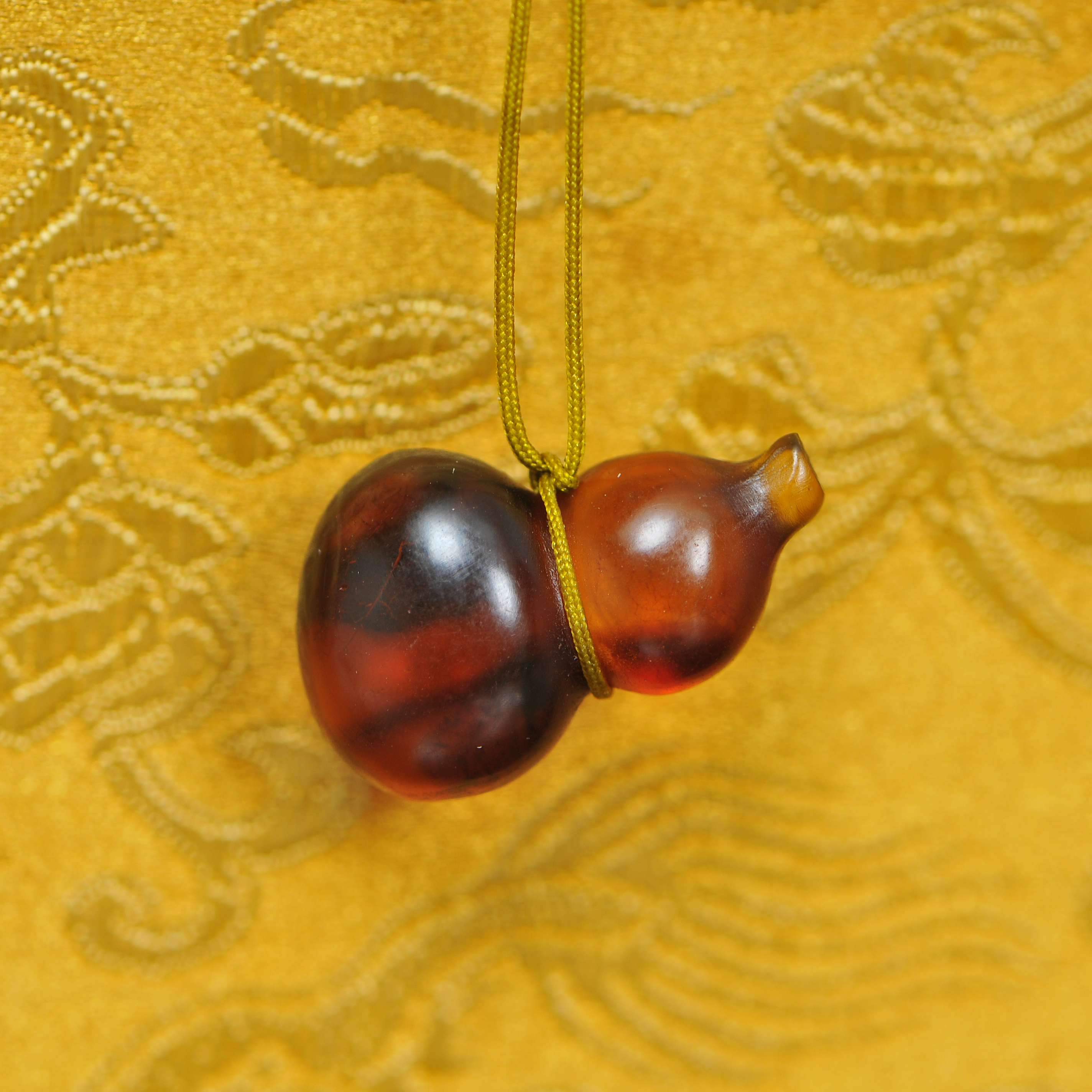 琥珀葫芦小坠 P1134
