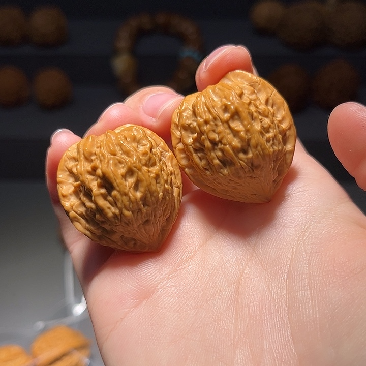 把件文玩核桃桃心314