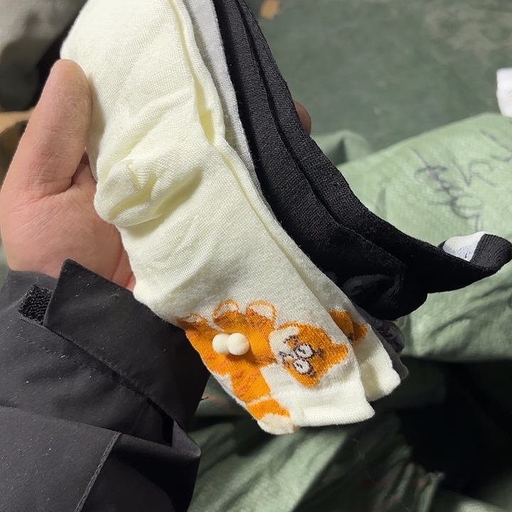 三双卡通袜子棉的