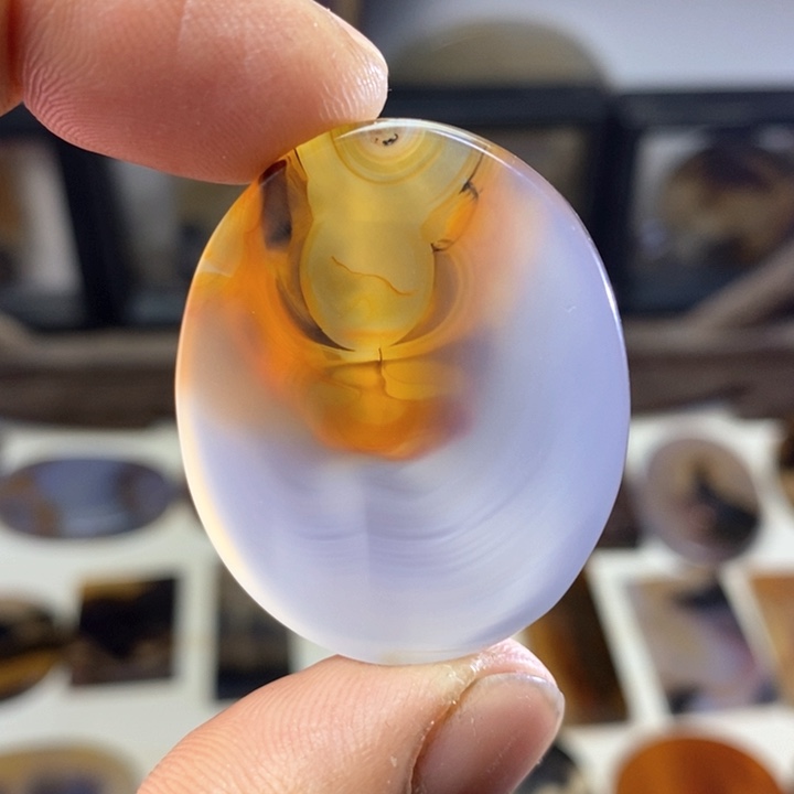 玛瑙/玉髓颈饰未镶嵌