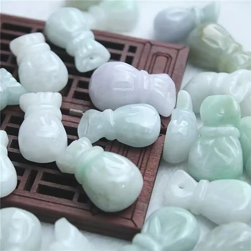 萃漫钰【定制图款】天然翡翠A钱袋吊坠毛坯小件以实物为主多样发货