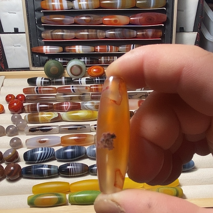 玛瑙/玉髓合金颈饰