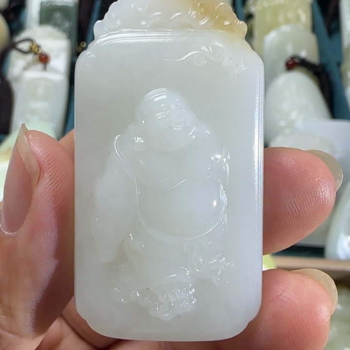 和田玉（糖玉）未镶嵌颈饰