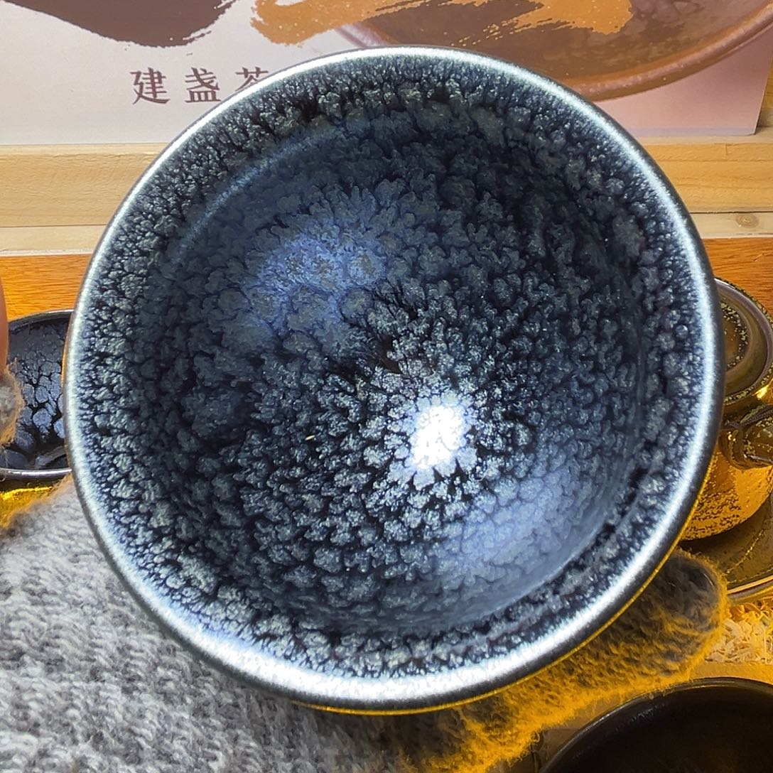 茶盏我不在这里干什么都