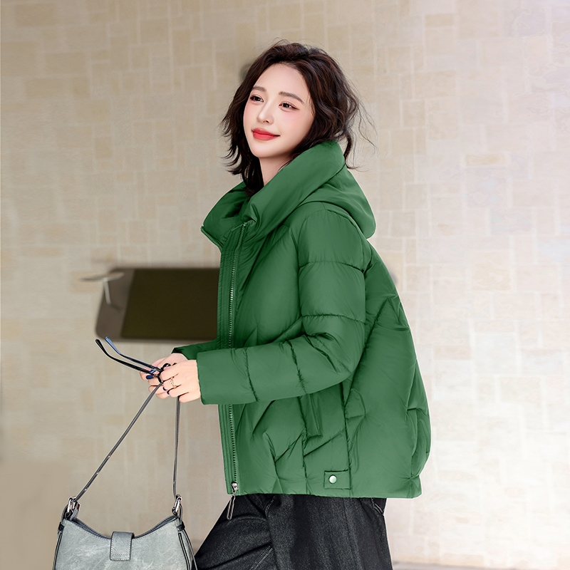 2025年冬季短款大码加厚宽松保暖韩版外套妈妈冬装老钱风棉服外套