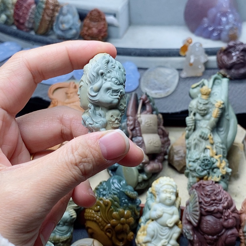 【闪购商品】定制石英质玉吊坠未镶嵌