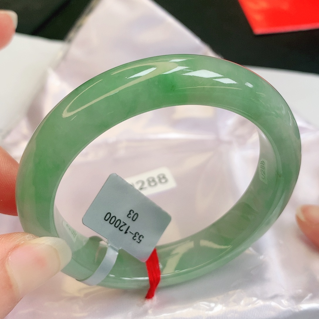 【闪购商品】翡翠手镯未镶嵌缅甸天然a货翡翠