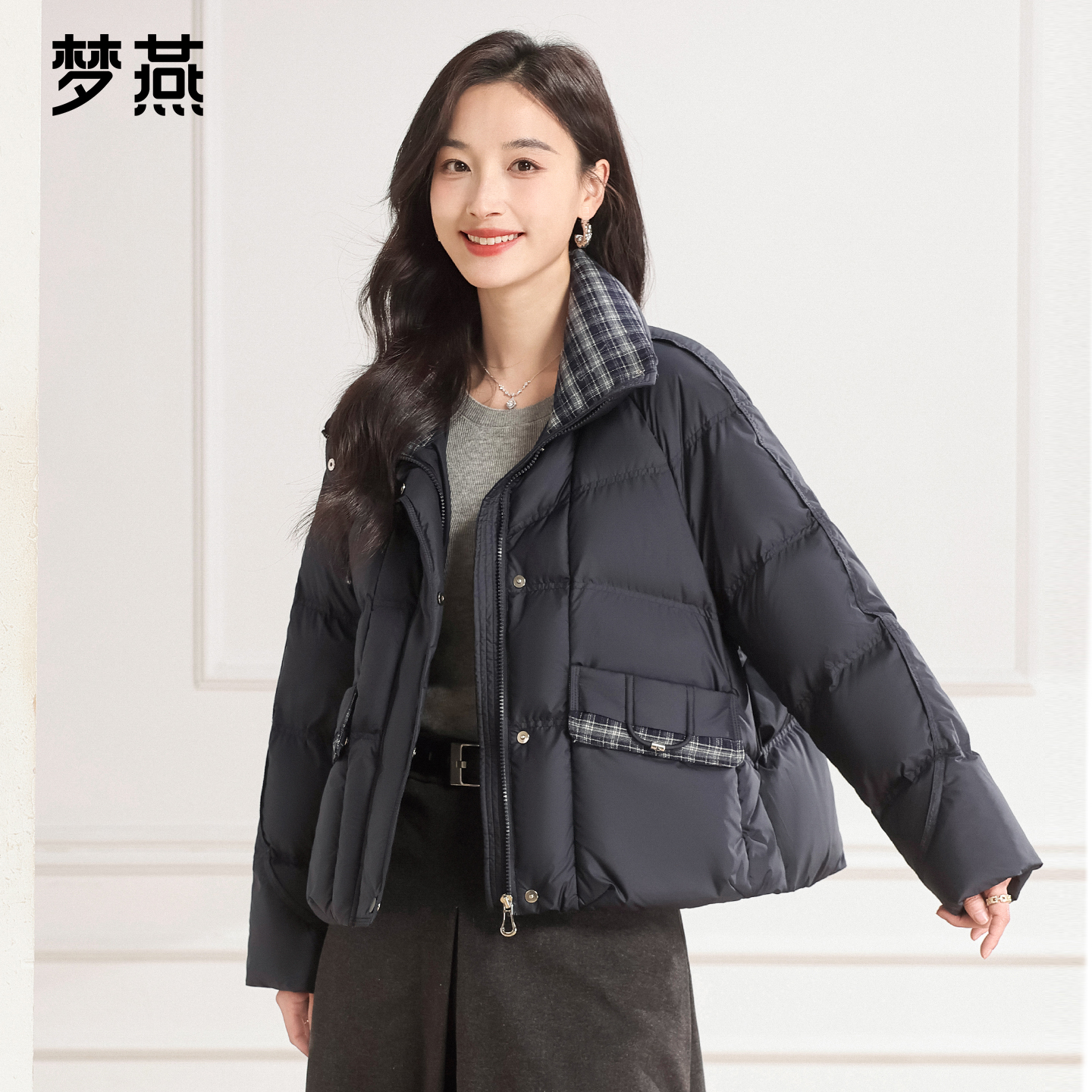 梦燕秋冬女款时尚百搭气质大方宽松休闲舒适简约羽绒服CY11B5079D