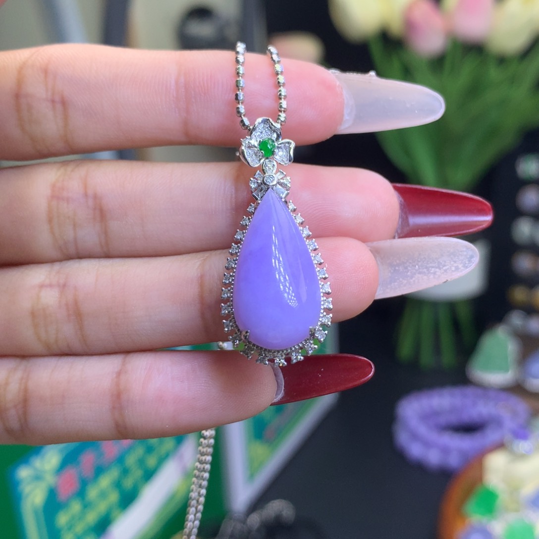 翡翠颈饰18K金镶嵌天然