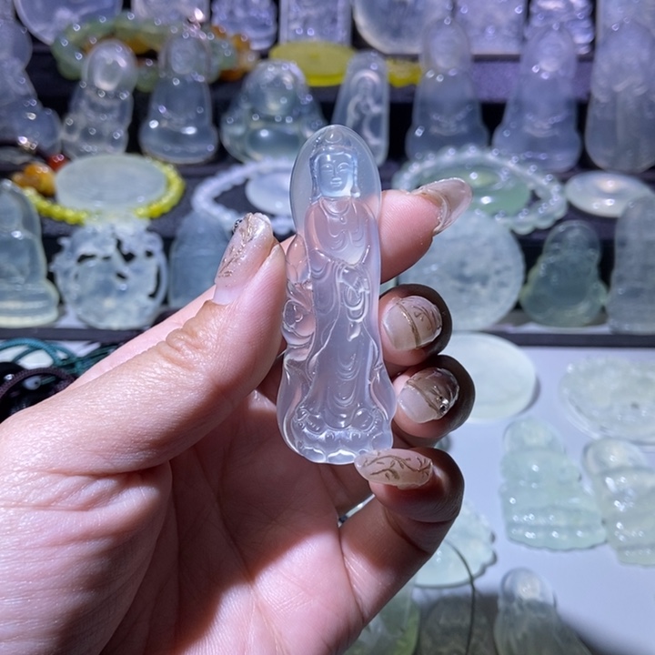 庄***松岫玉未镶嵌吊坠吊坠