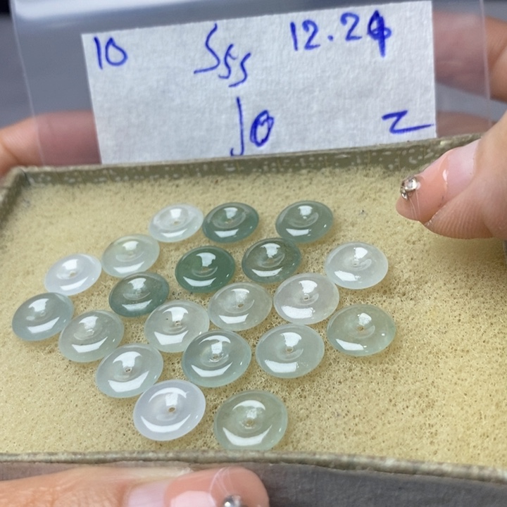 S***r定制翡翠未镶嵌不退