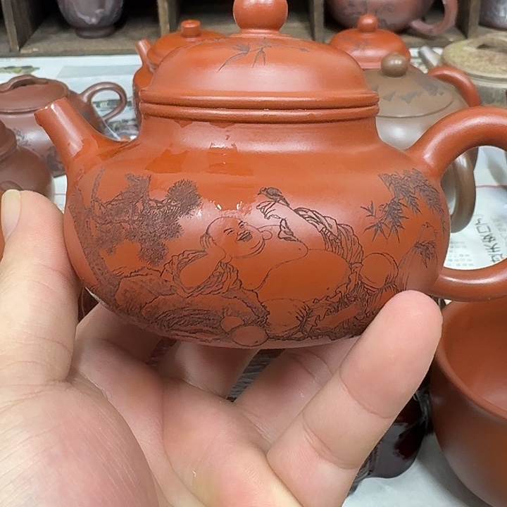 茶壶紫砂朱泥刻绘大肚容天