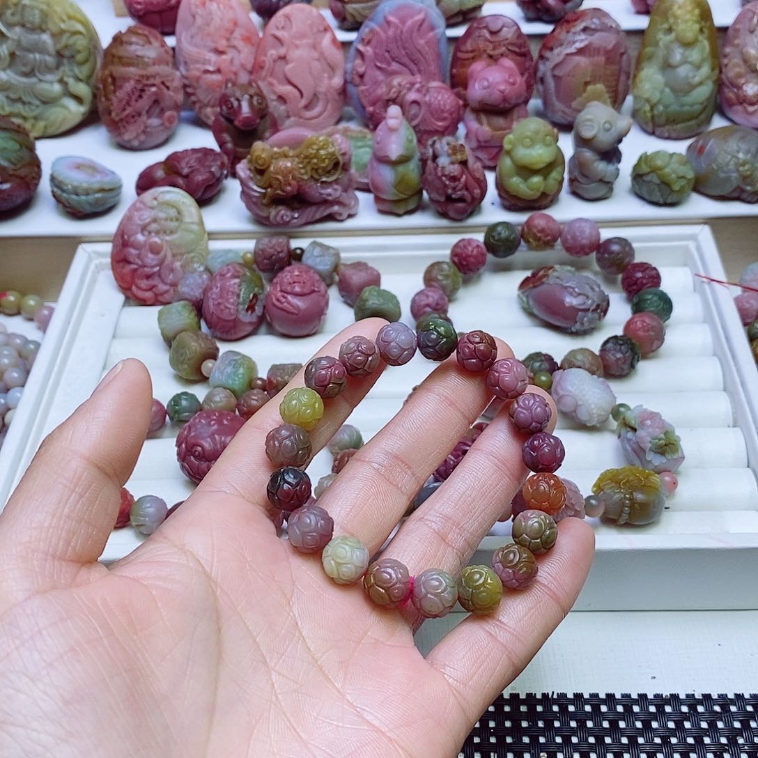 玛瑙/玉髓盐源玛瑙未镶嵌