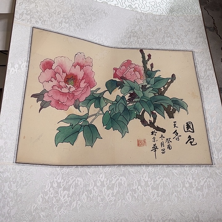 摆件，轴坏，破损，水渍都是正常的