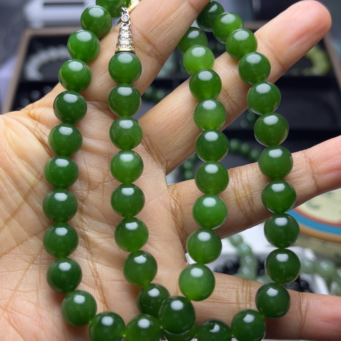 和田玉（碧玉）未镶嵌项链