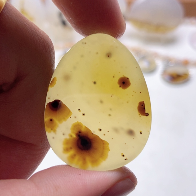 【闪购商品】玛瑙/玉髓未镶嵌颈饰