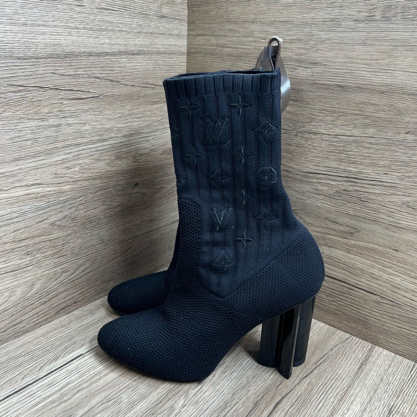 95新 LouisVuitton/路易威登 Silhouette 老花刺绣高跟袜靴 38码