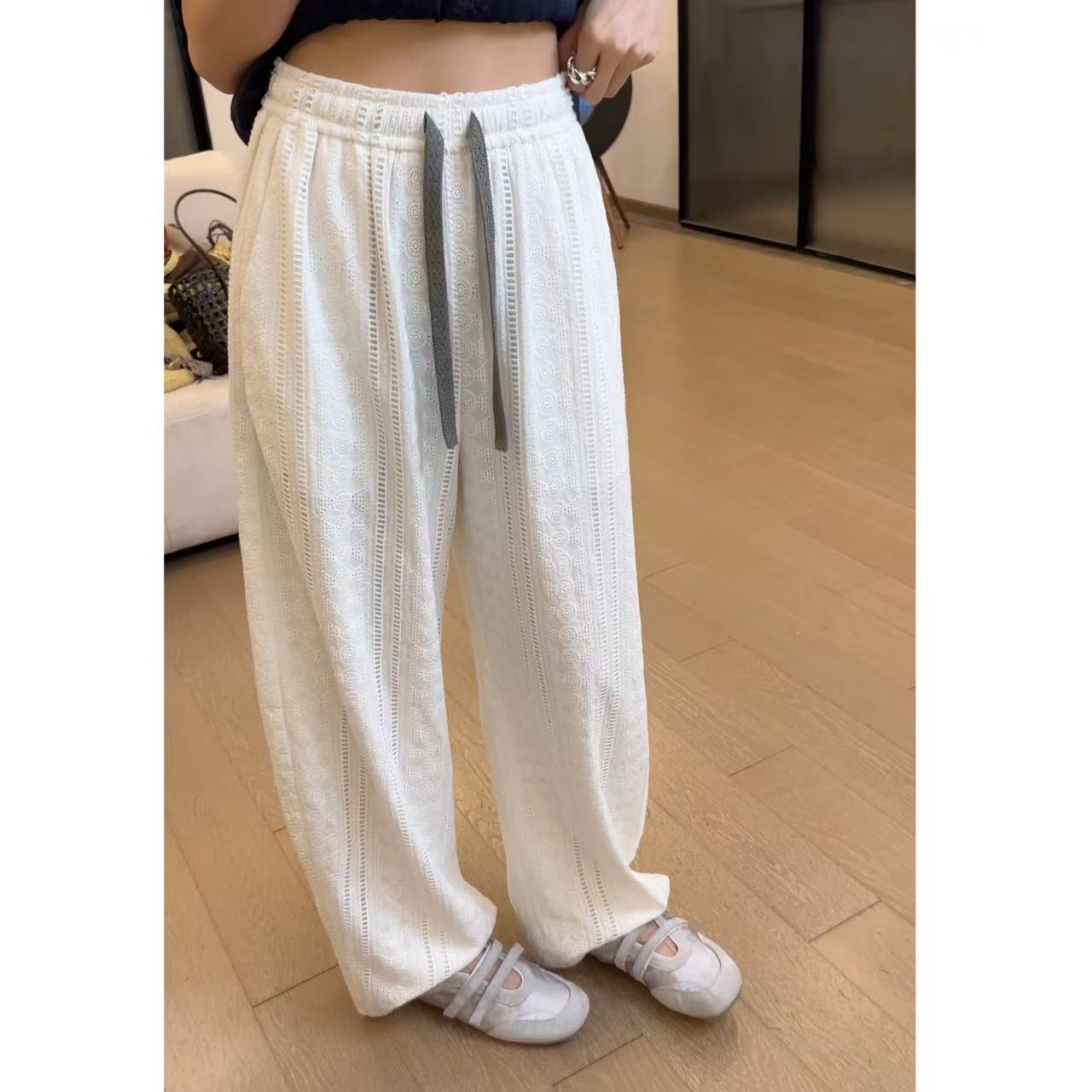 小静静一会【刺绣镂空休闲裤】2025夏款设计感弯刀裤 2505C2466