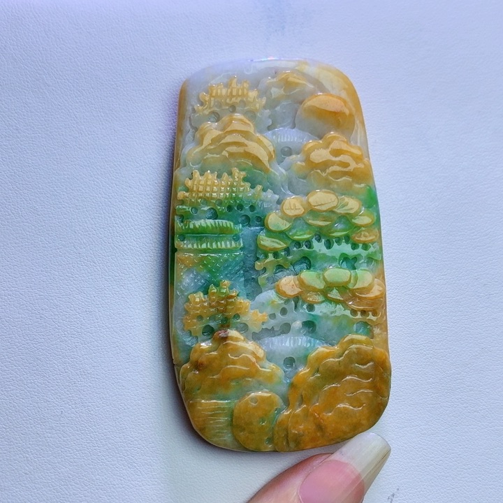 颈饰未镶嵌翡翠山水