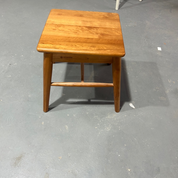 不退换瑕疵无售后樱桃木旋转凳46*46*42