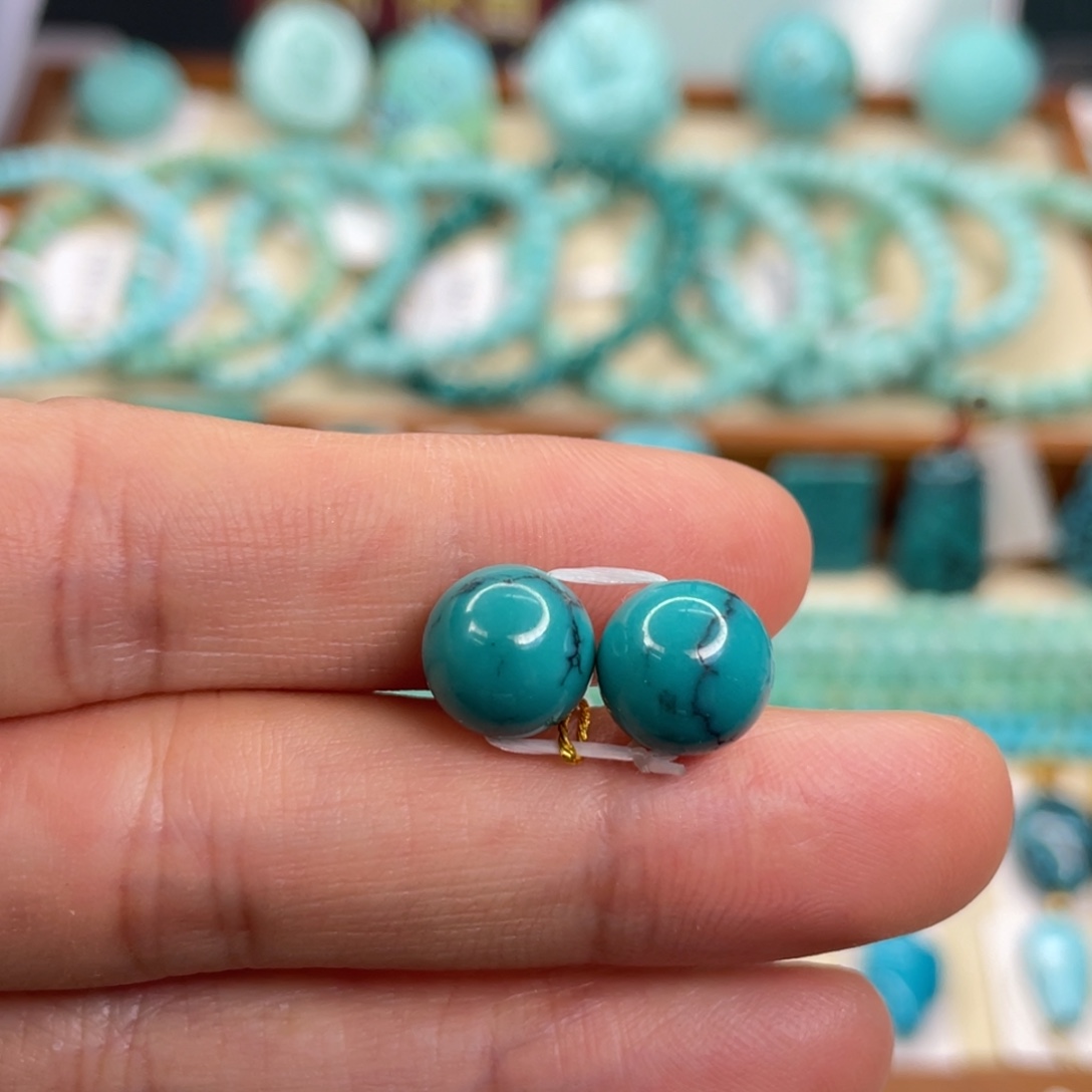 绿松石未镶嵌挂件