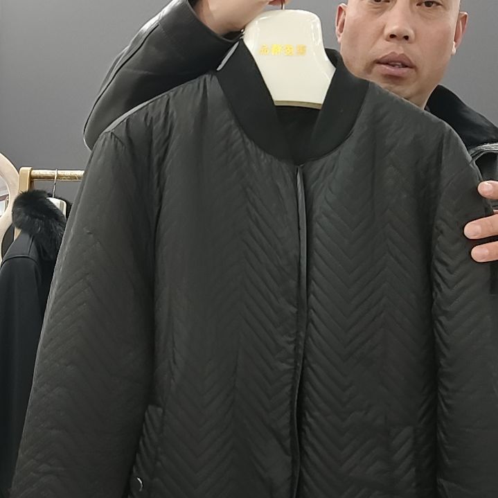 上衣服上衣服裤子了
