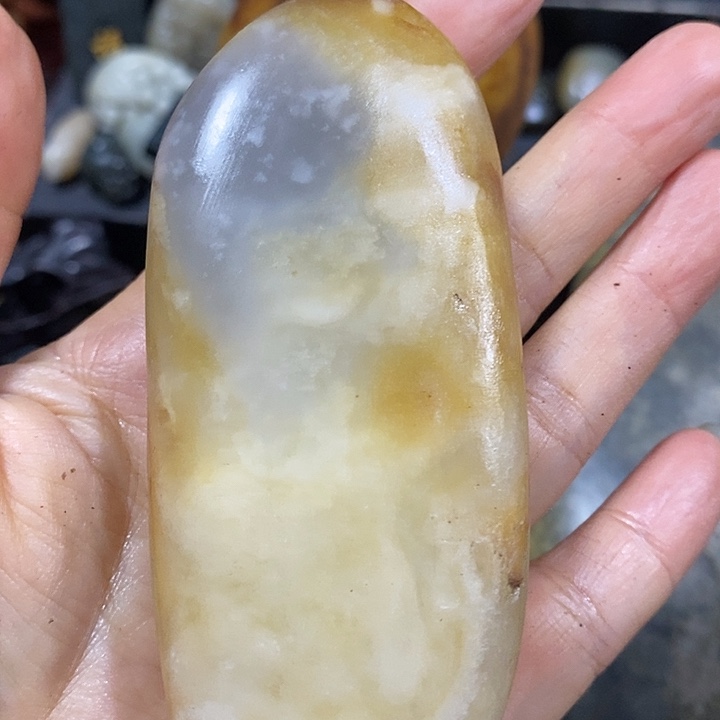 未镶嵌和田玉（糖玉）挂件