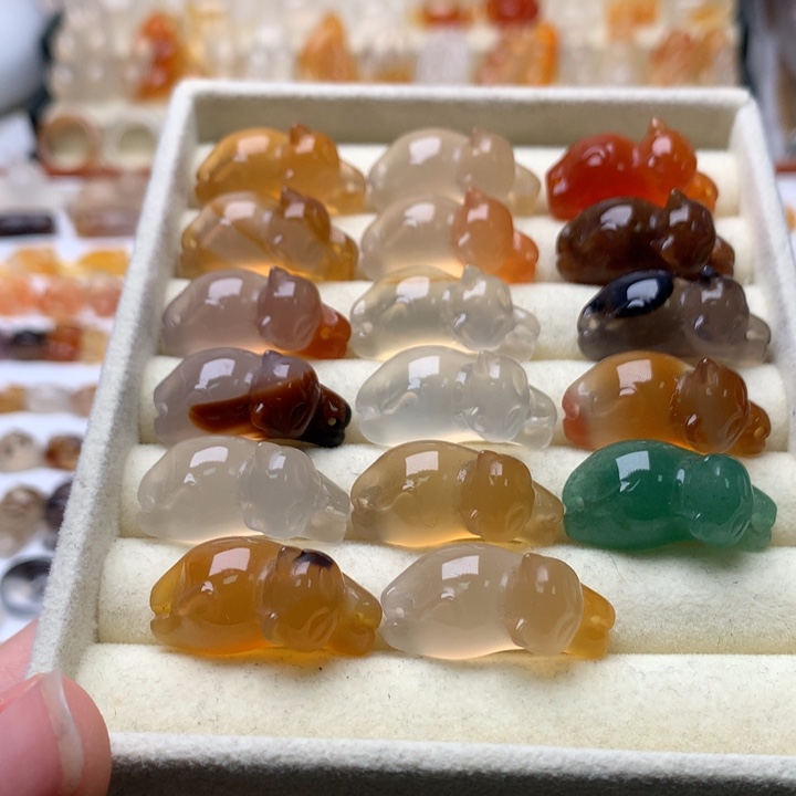 玛瑙/玉髓未镶嵌玛瑙趴趴猫