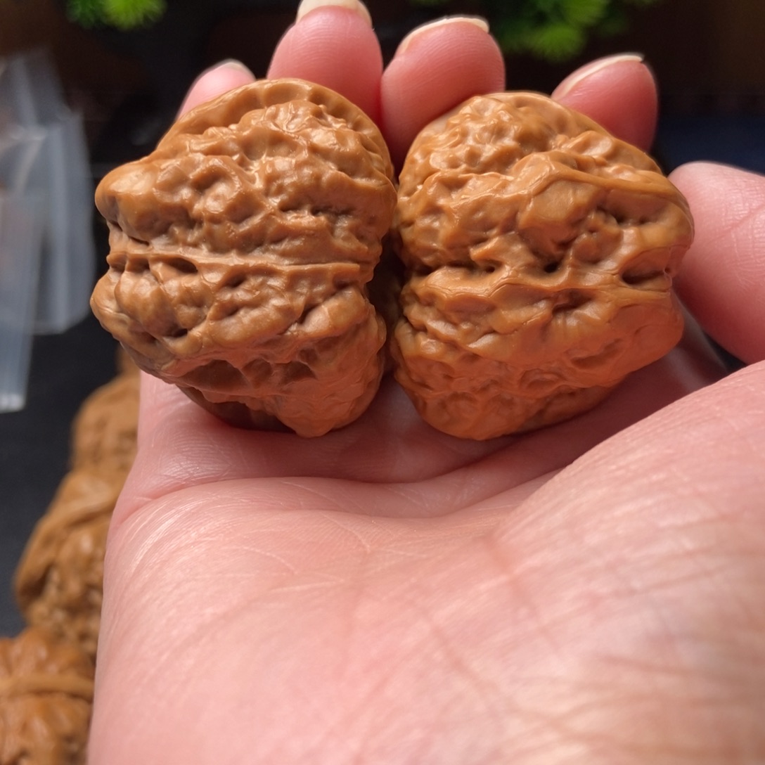 木***½把件文玩核桃蛤蟆头
