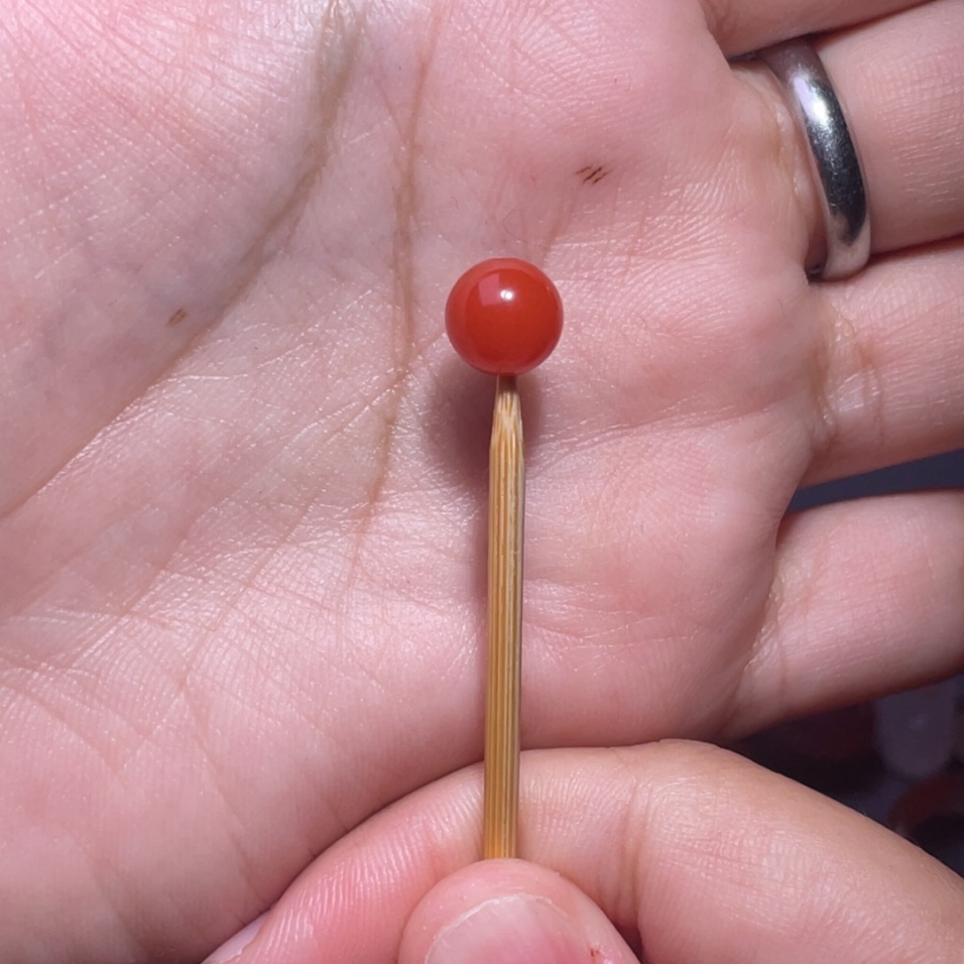 新***点南红玛瑙圆珠未镶嵌