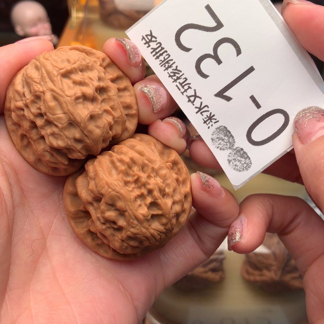 文玩核桃把件39野狼