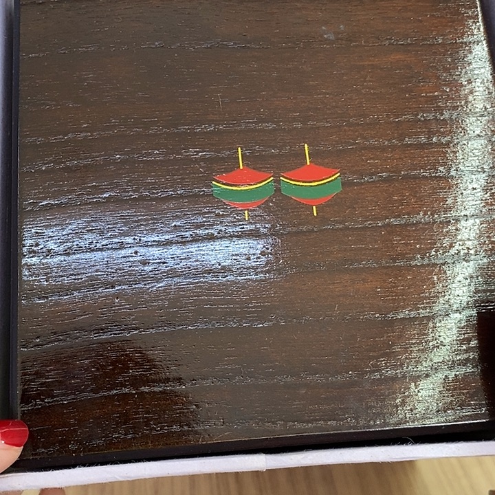 大***为玲珑堂精品百货商行