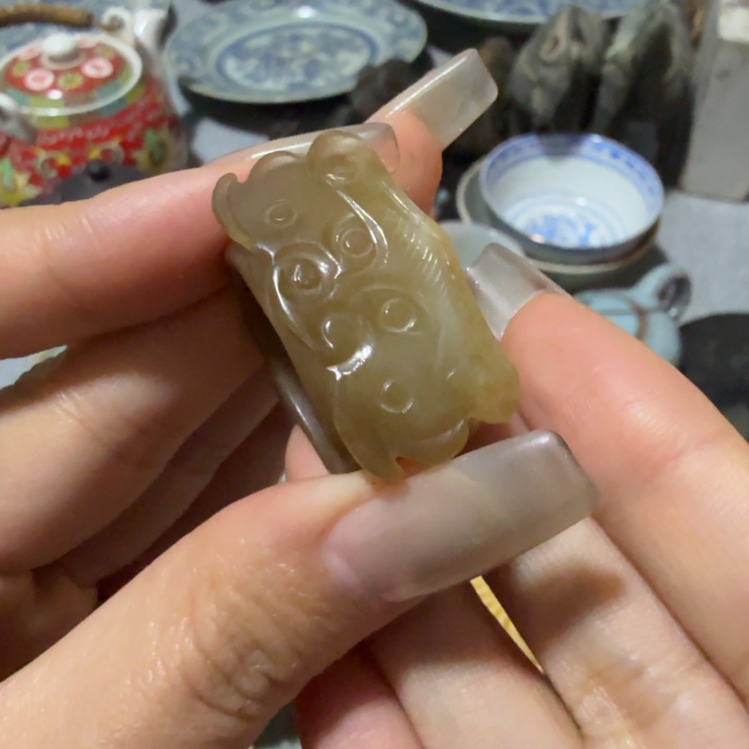 年***余琉璃手工艺品小玉班纸戒指完整