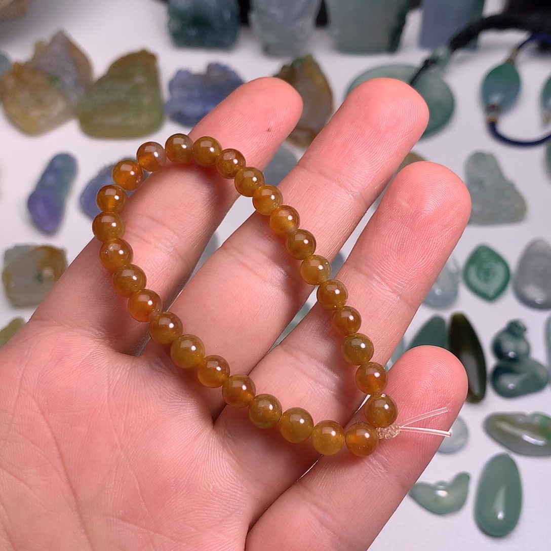 用***5定制翡翠未镶嵌手串