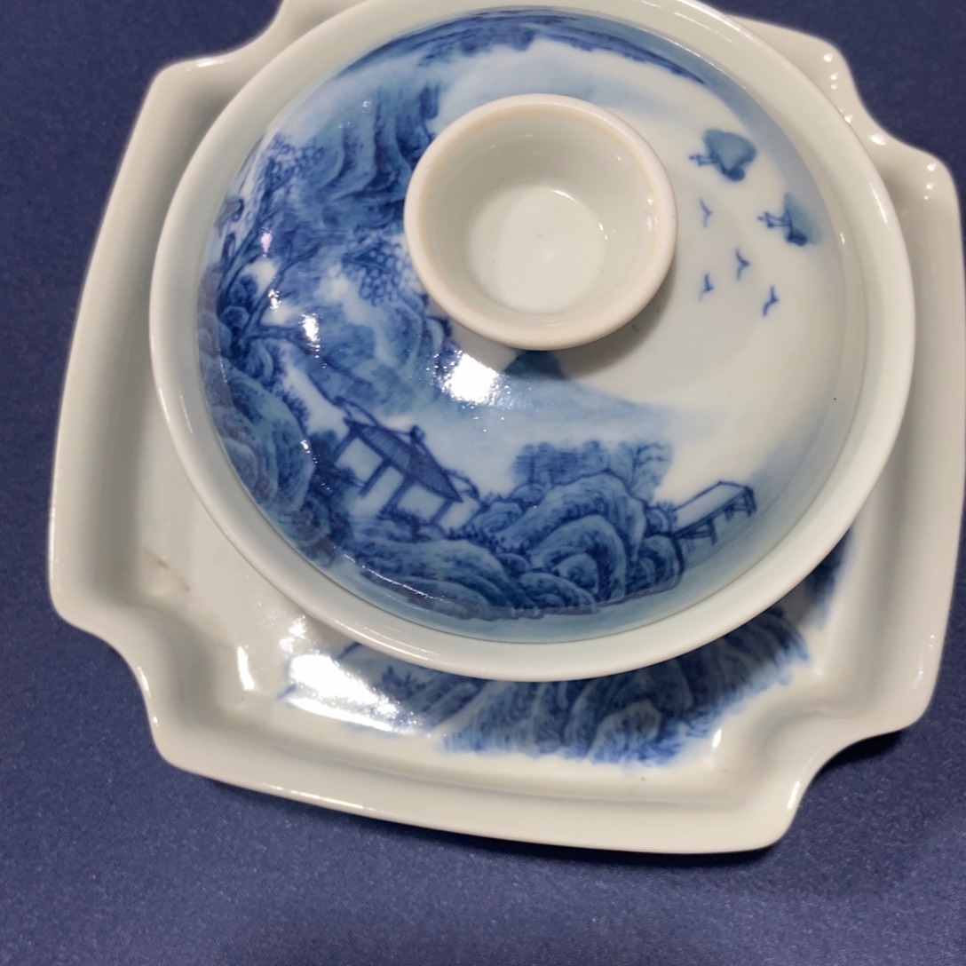 维**C源哥陶瓷艺术家的