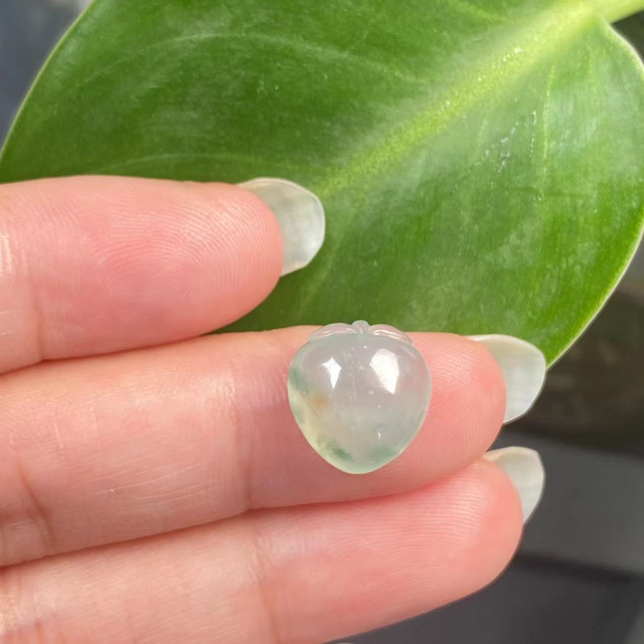 纯天然A货翡翠桃子