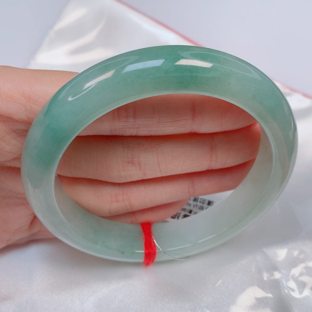 翡翠手镯未镶嵌61.1正圈