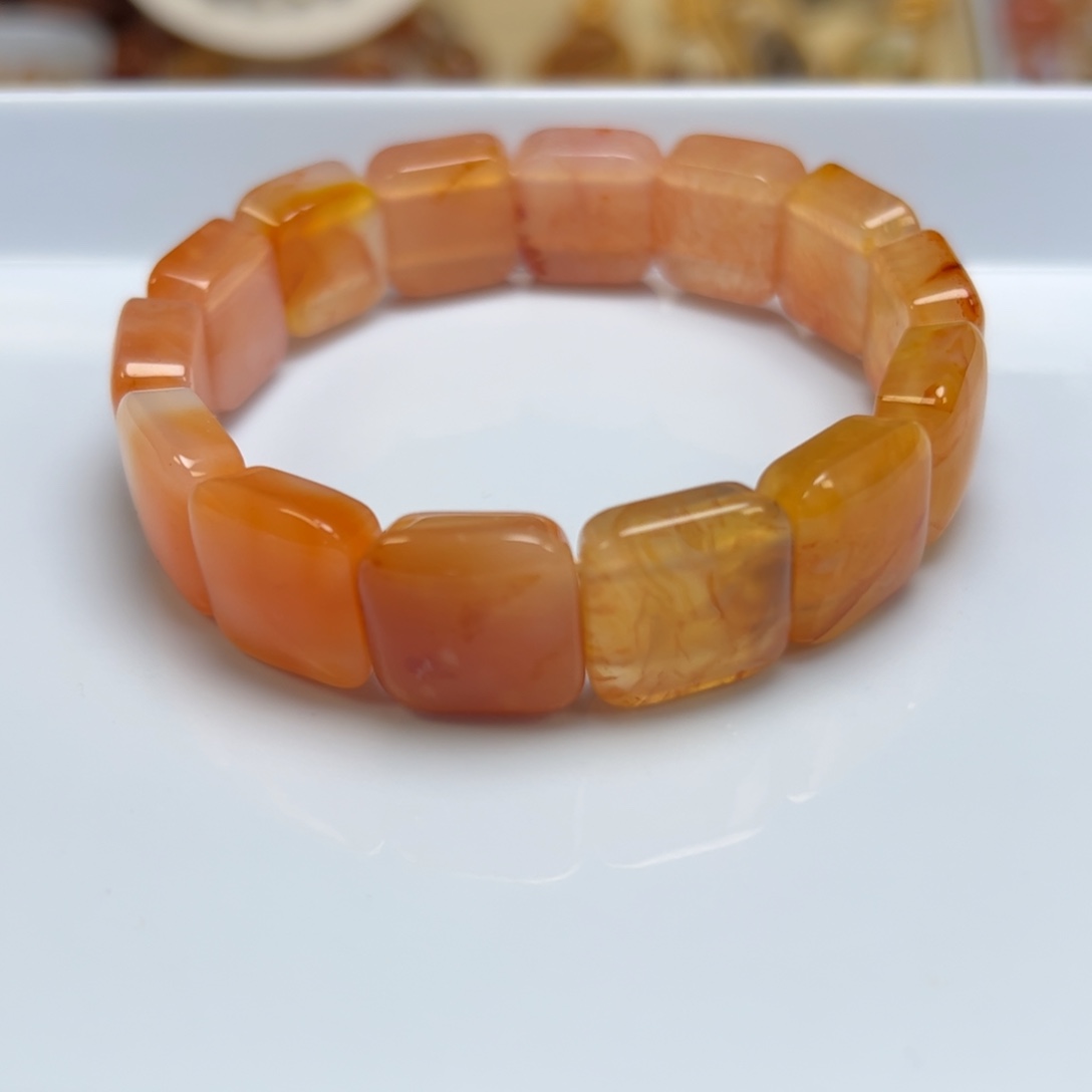 未镶嵌玛瑙/玉髓珠宝半成品