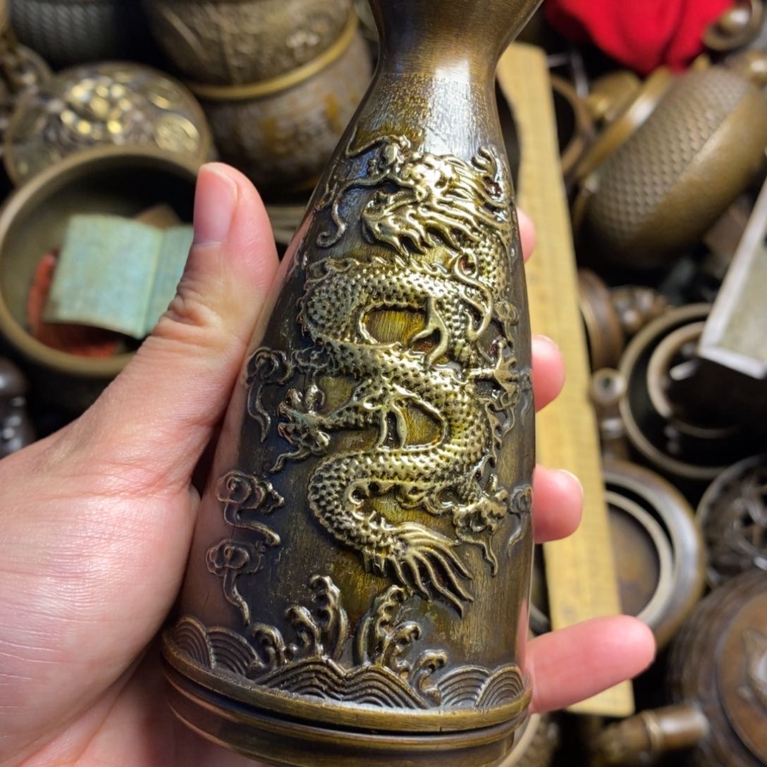 精美铜器做工精良