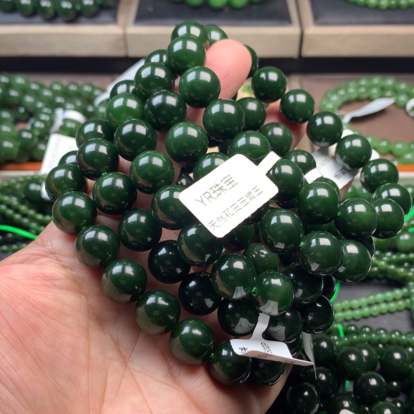 【闪购商品】和田玉（碧玉）手串未镶嵌超**我12m m
