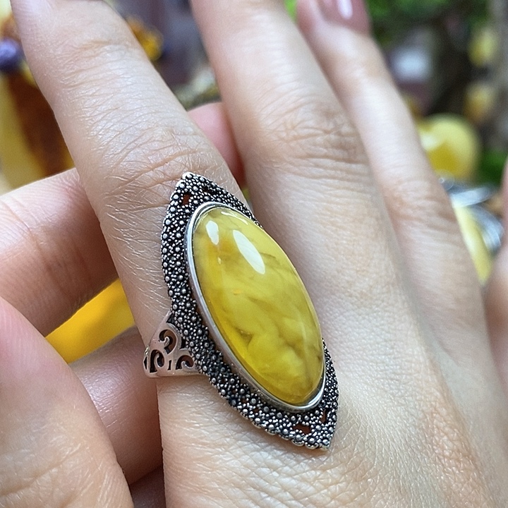 琥珀戒指银S925镶嵌戒指