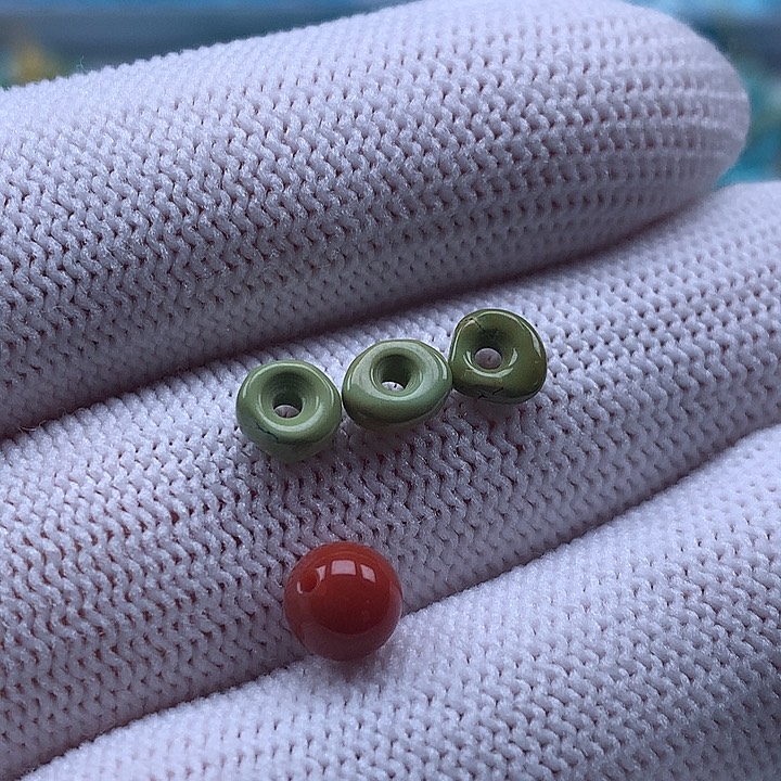 南红玛瑙未镶嵌珠宝奇石